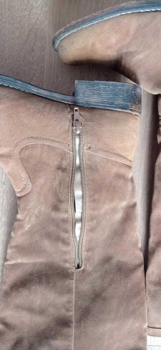 Brązowe musztardowe zamszowe płaskie Kozaki Kowbojki rude camel r 40