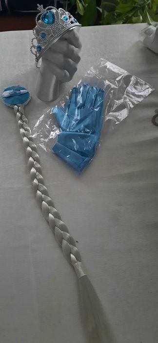 Новогодний костюм Эльзы