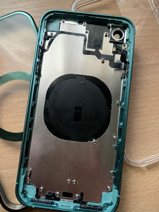 Корпус Iphone XR в Iphone 16