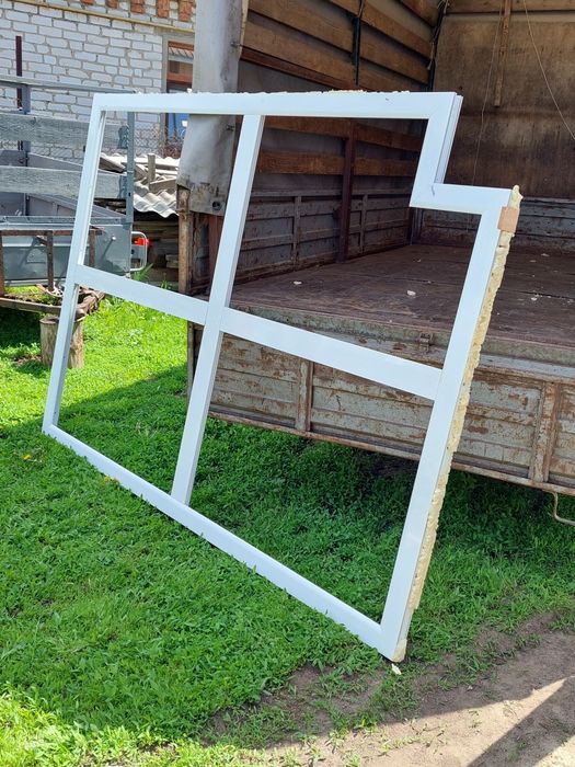 Продам пластиковые рамы