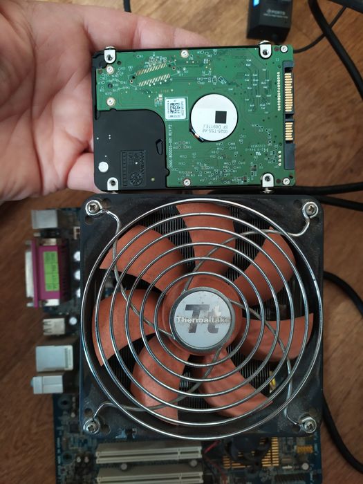 Кулер Thermaltake Big Typhoon