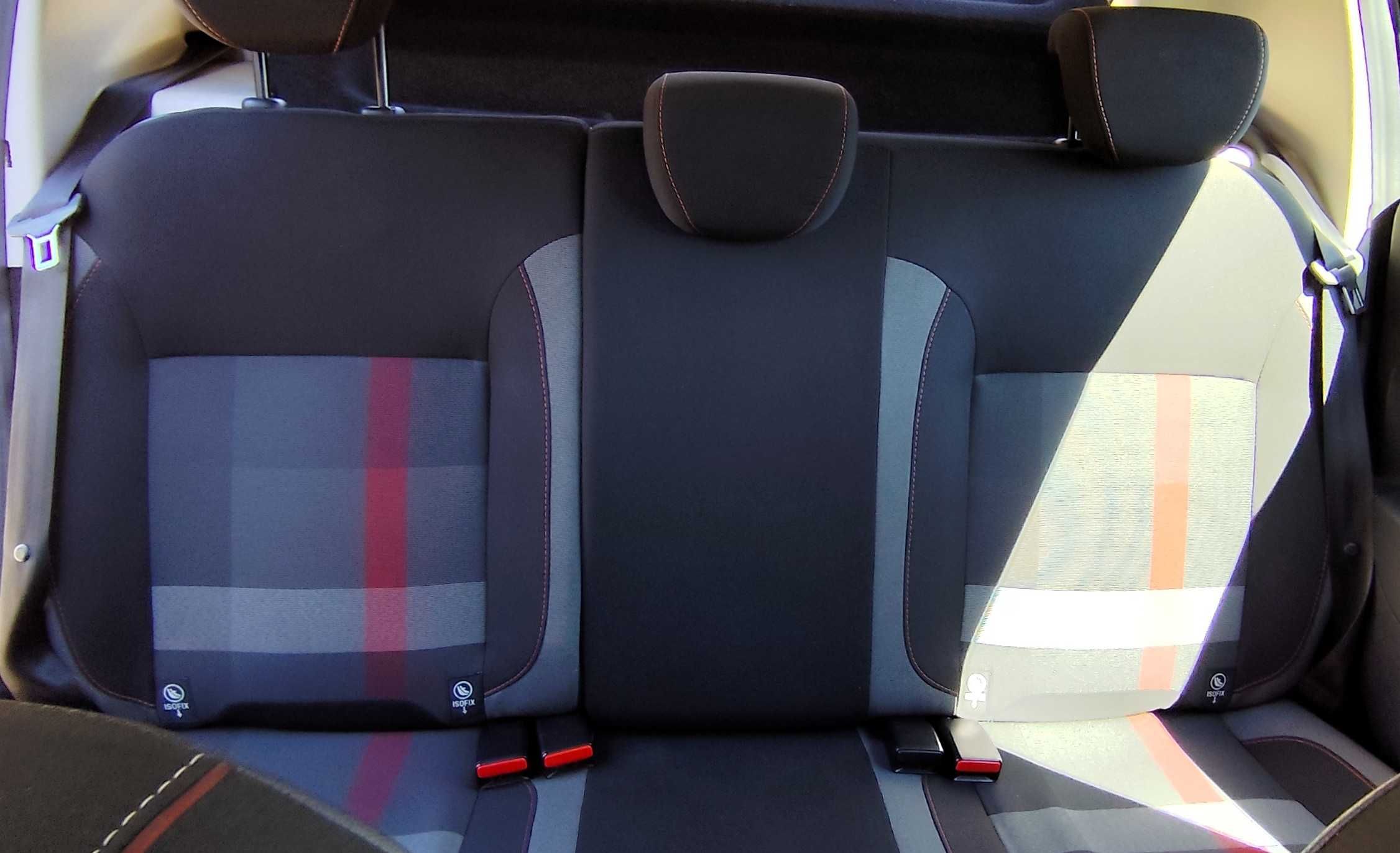 Dacia Sandero Stepway TCe SL Adventure 0.9 Bi-Fuel 2019/06 Estimado!