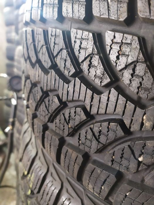 Шины бу 205-55/215-55/205/60