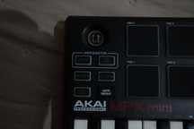Akai Mini teclado midi