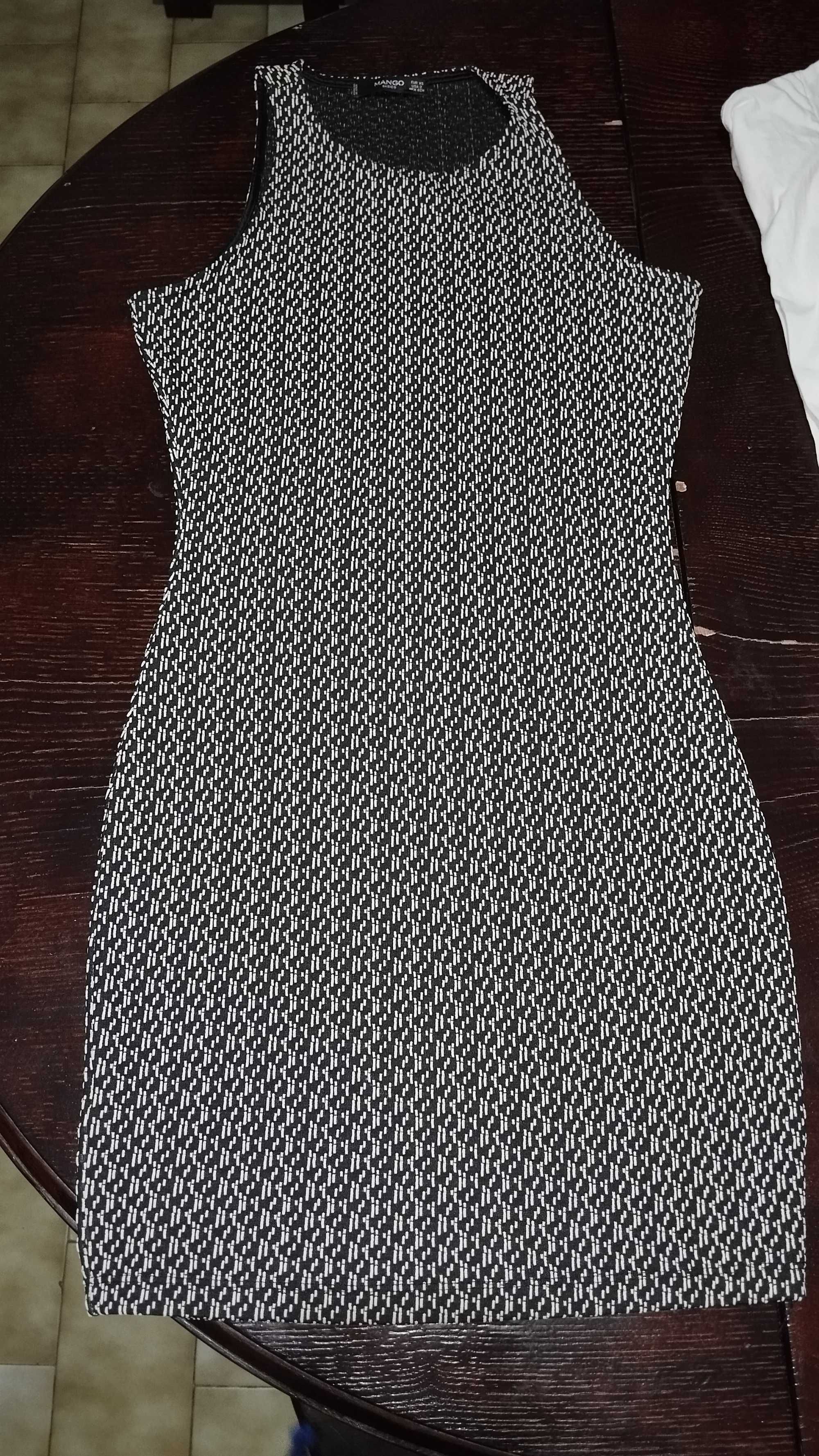 Vestido cintado MANGO