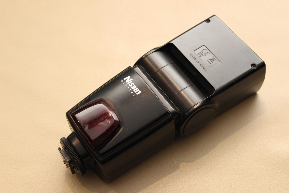 Lampa do lustrzanki Canon - Nissin Speedlite Di622