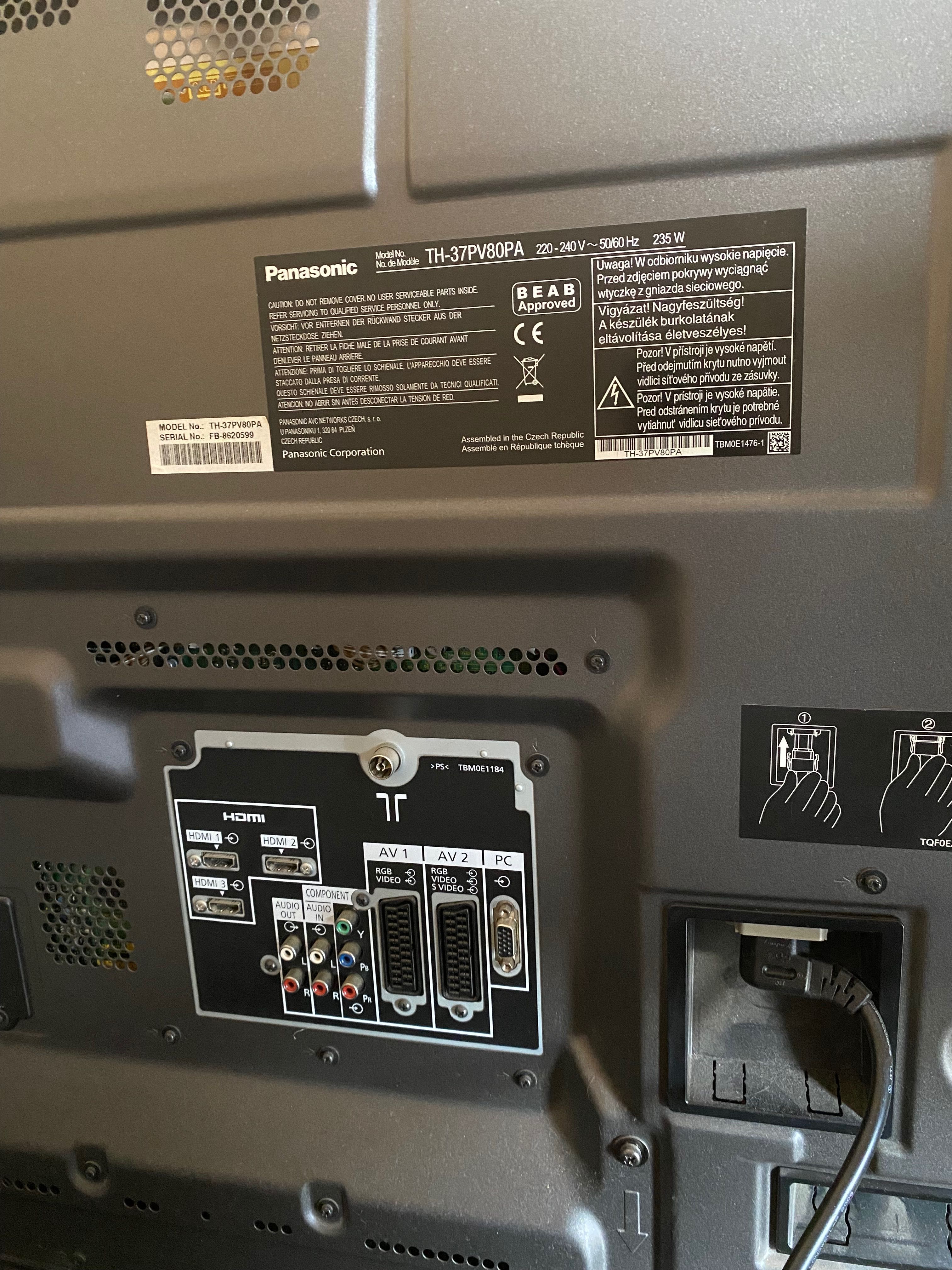 telewizor Panasonic 37 cali (bez Smart TV)