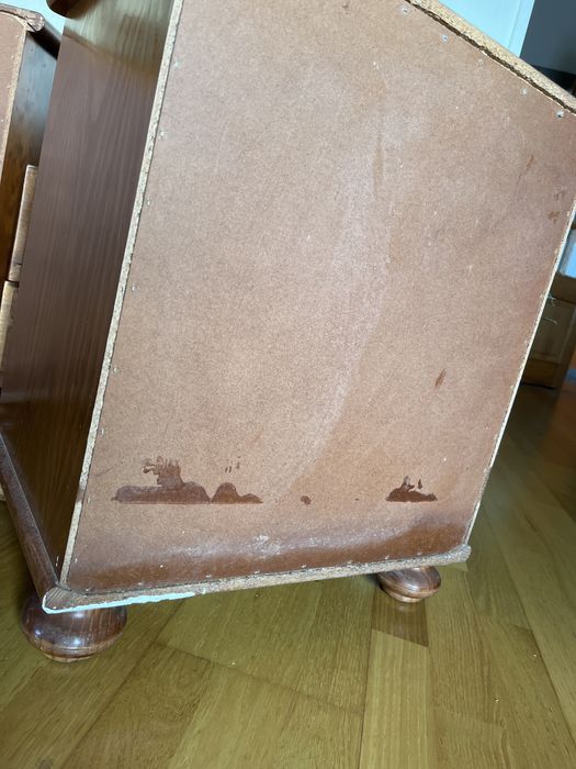 Par de mesas de cabeceira