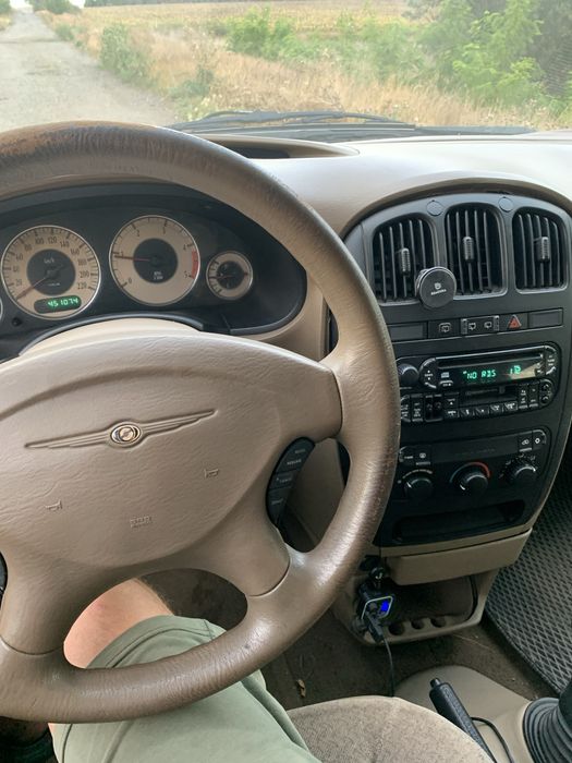 Авто під ЗСУ в гарному стані