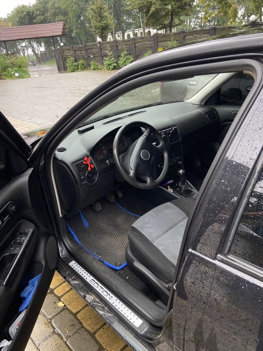 Продам автомобіль volkswagen golf 4