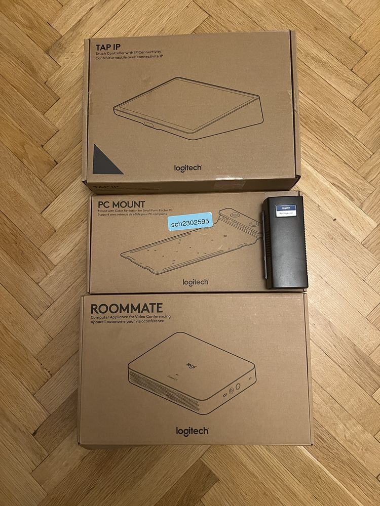 Logitech RoomMate (Zoom Rooms, Microsoft Teams Rooms)