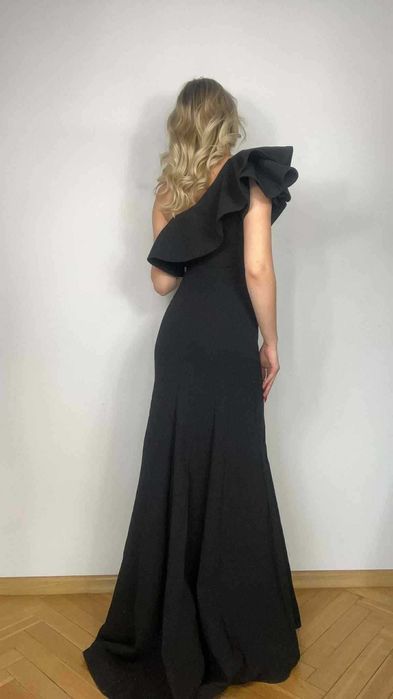 Sukienka wieczorowa syrenka maxi z trenem rozmiar XS