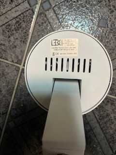 Lampy wraz z szynami- 14 lamp + listwy mocujące