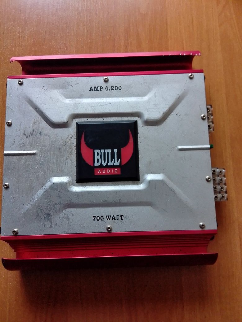Авто підсилювач Bulls Audio Amp 4.200