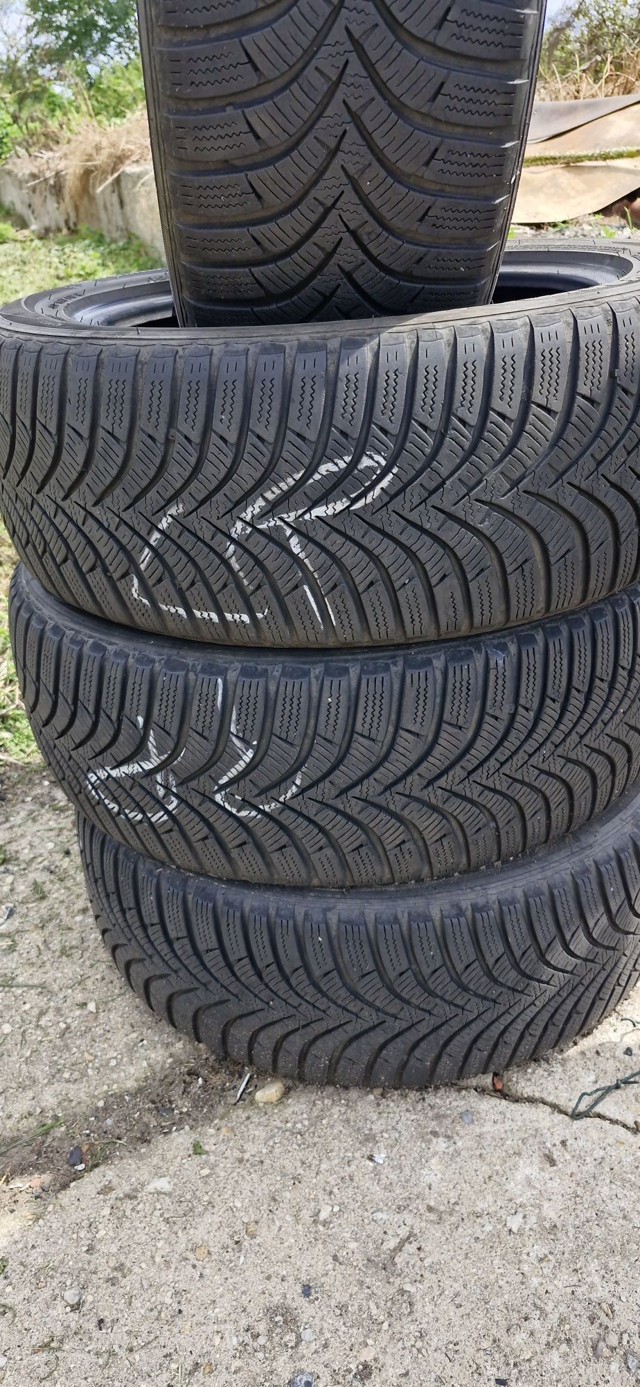 Opony zimowe 195/55R16