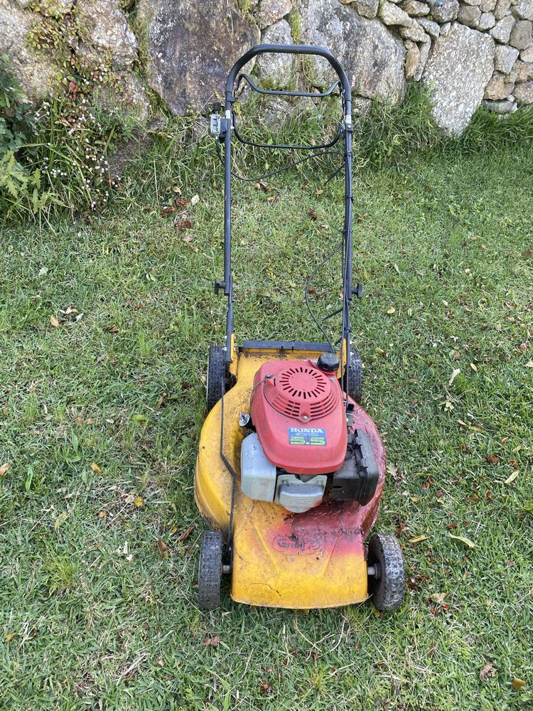 Maquina cortar relva Honda 50cm