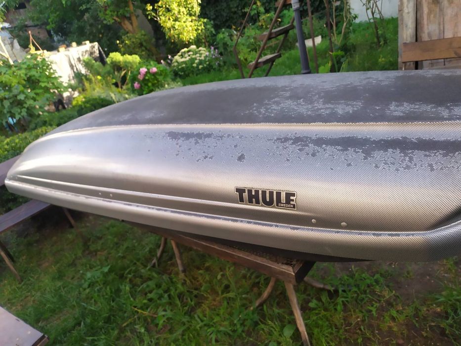 Багажник  Thule з релінгами