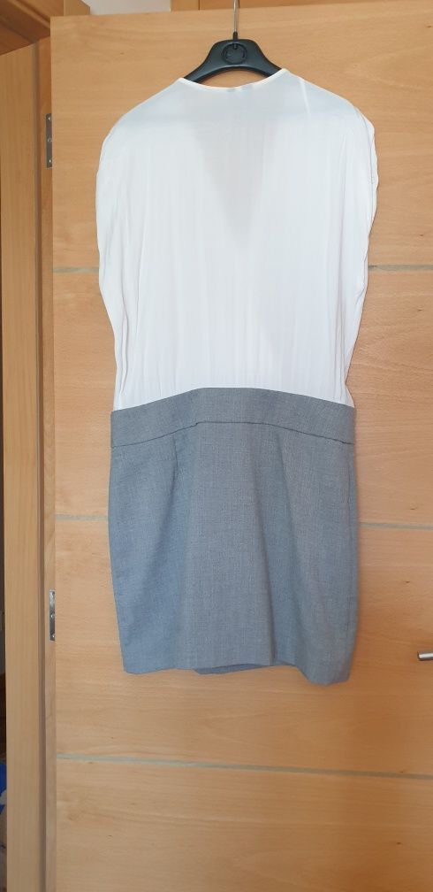 Vestido branco e cinza Mango