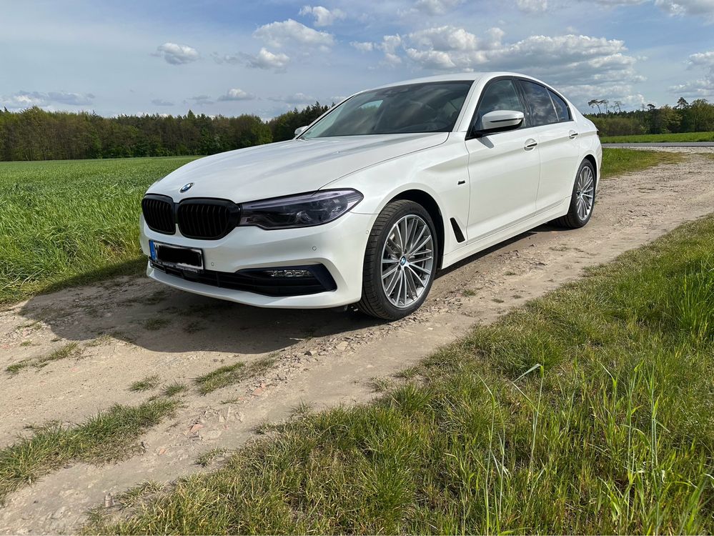 BMW 520d G30- xdrive- sport line