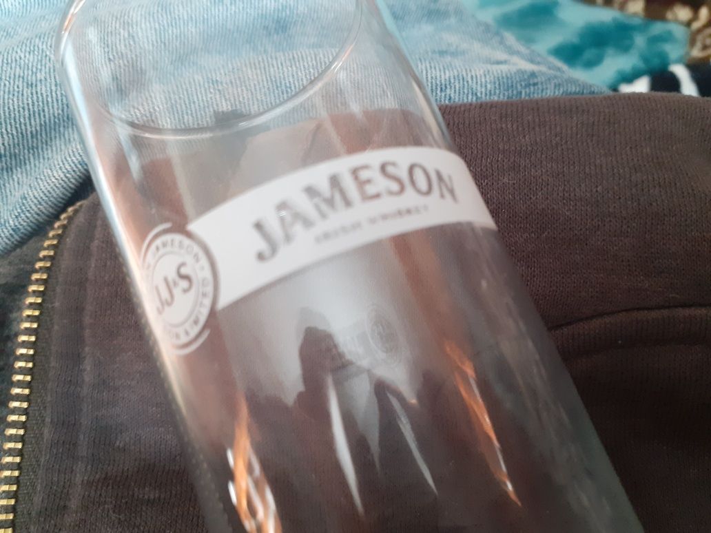 Copo Whiskey Jameson