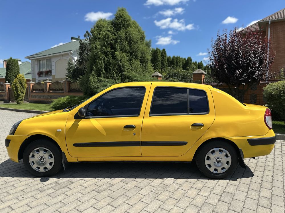 Renault Clio Symbol 2005 року газ/бензин