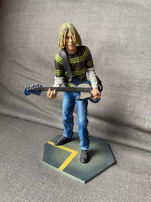 Estátua Kurt Cobain Nirvana Edição limitada
