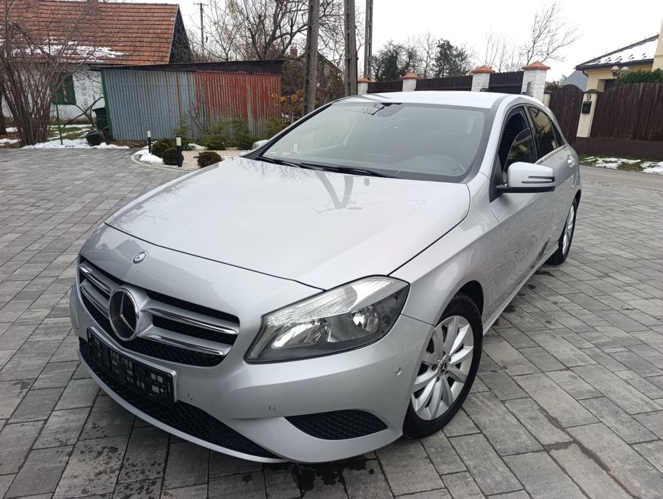 Mercedes-Benz a180 benzyna | org.lak i prze.129tyskm |stan perfekcyjny