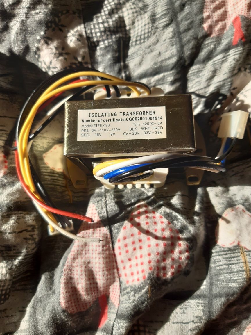 Transforamtor modelu EI76X33