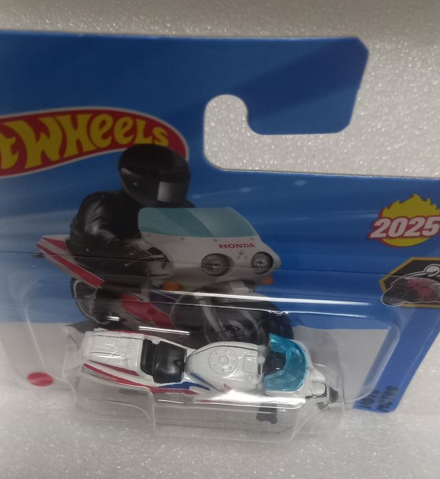 Honda vfr750r rc30 hot wheels