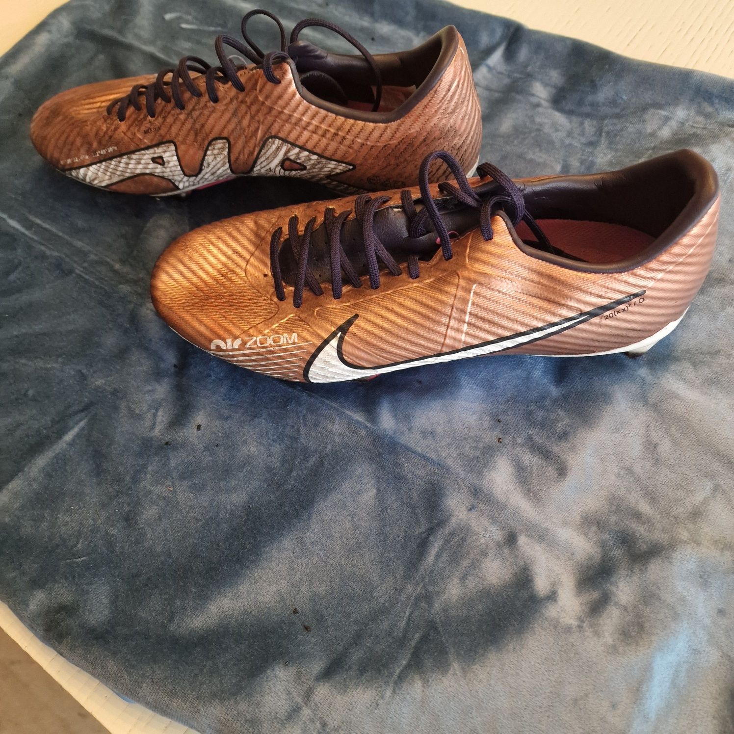 Chuteiras Nike Mercurial Vapor N 44