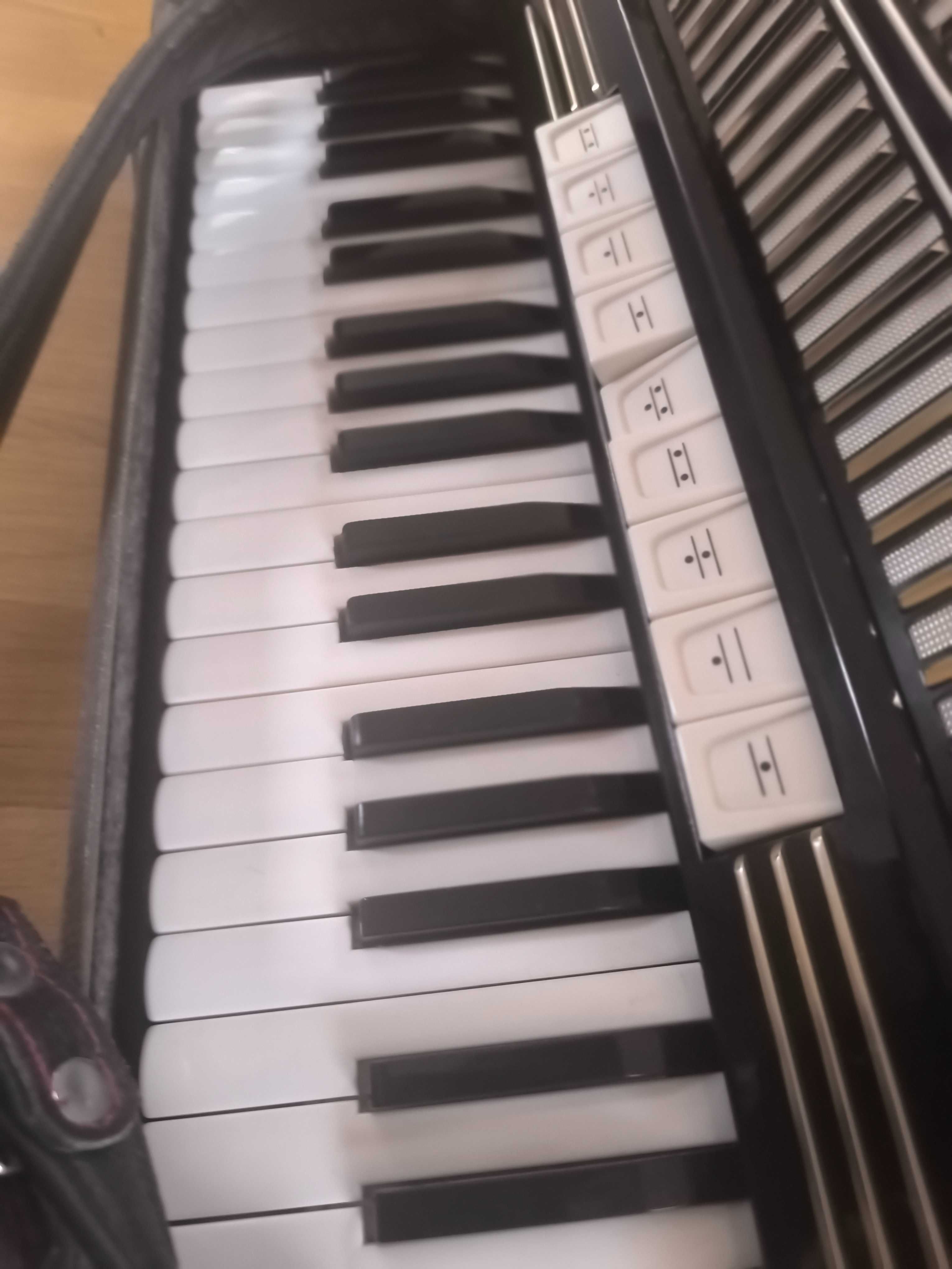 Akordeon Hohner verdi 2