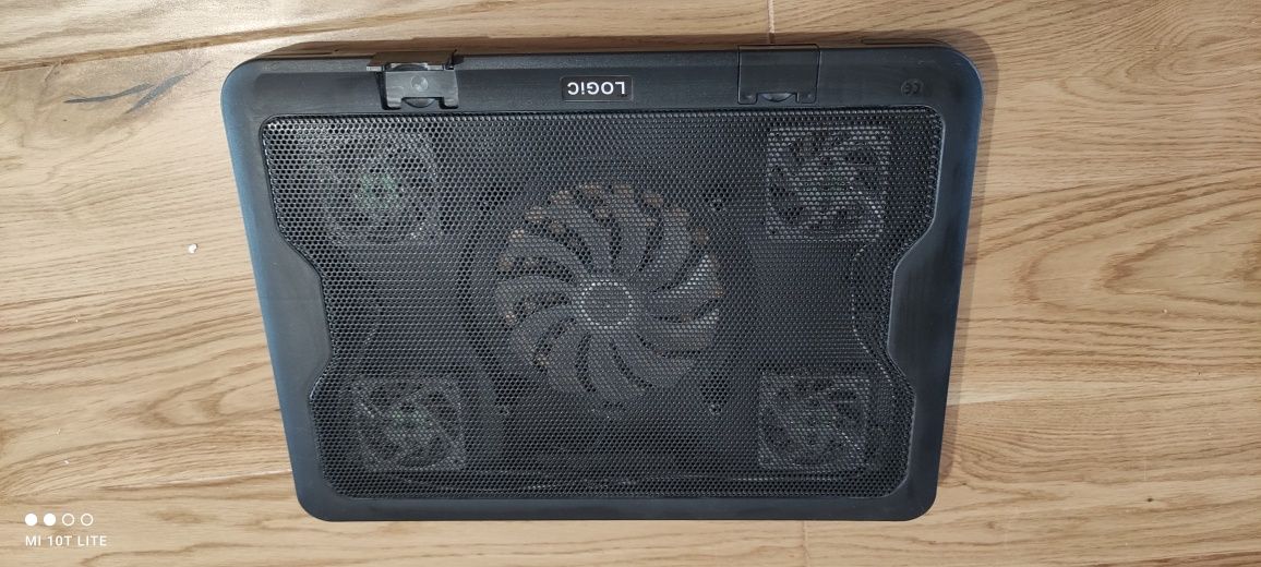 Podkładka chłodząca pod laptopa