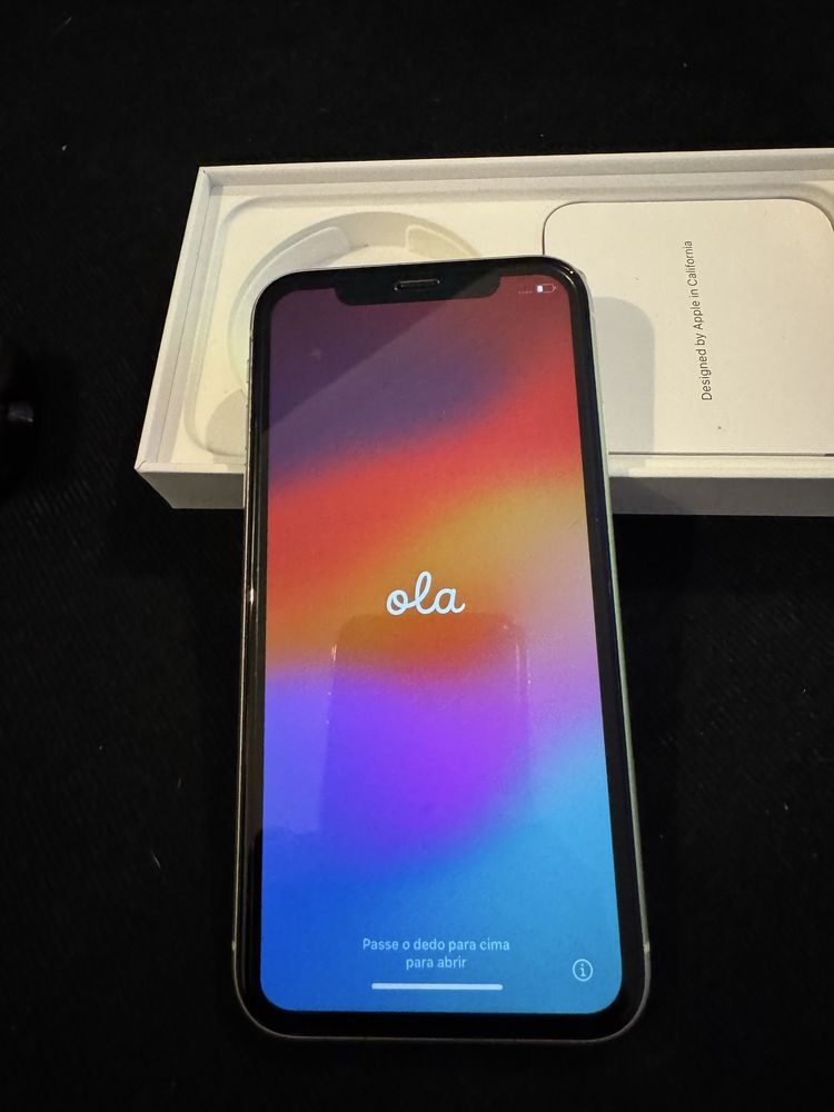 Iphone 11 bem estimado