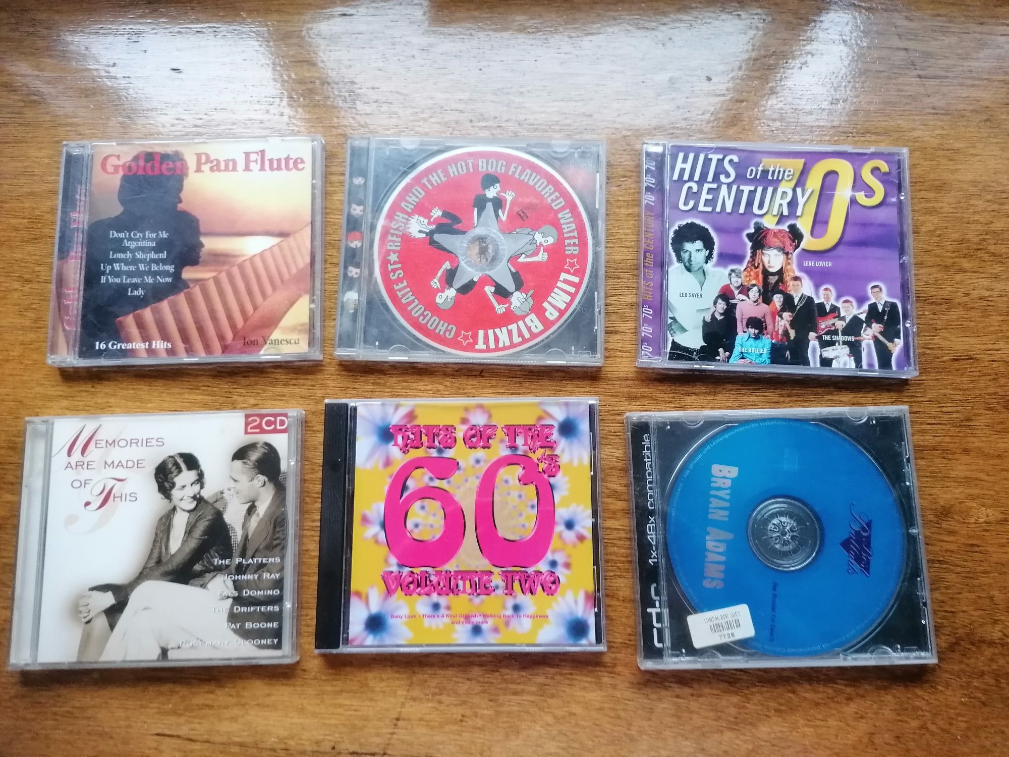 Cd's vários tipos.