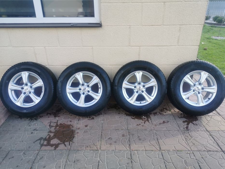 Ix35 koła 215/70/16 opony wielosezonowe