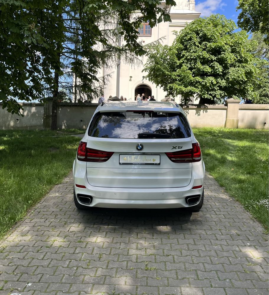 Auto do ślubu Bmw X5 M białe wynajem