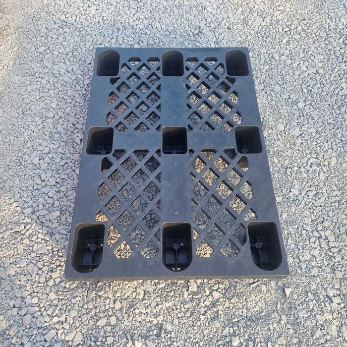 Palety plastikowe 120x80 cm, ażurowe paleta plastikowa