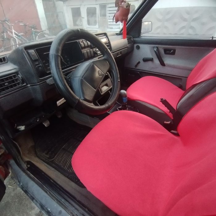 Продається автомобіль фольцваген джета 2 1989 р