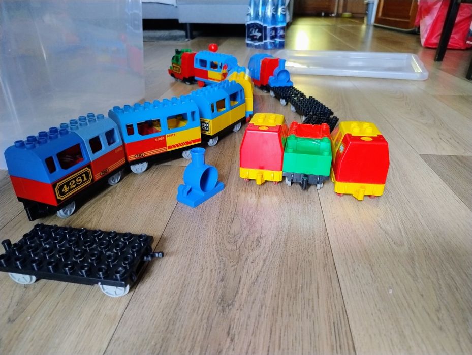 Pociąg lego duplo i tory