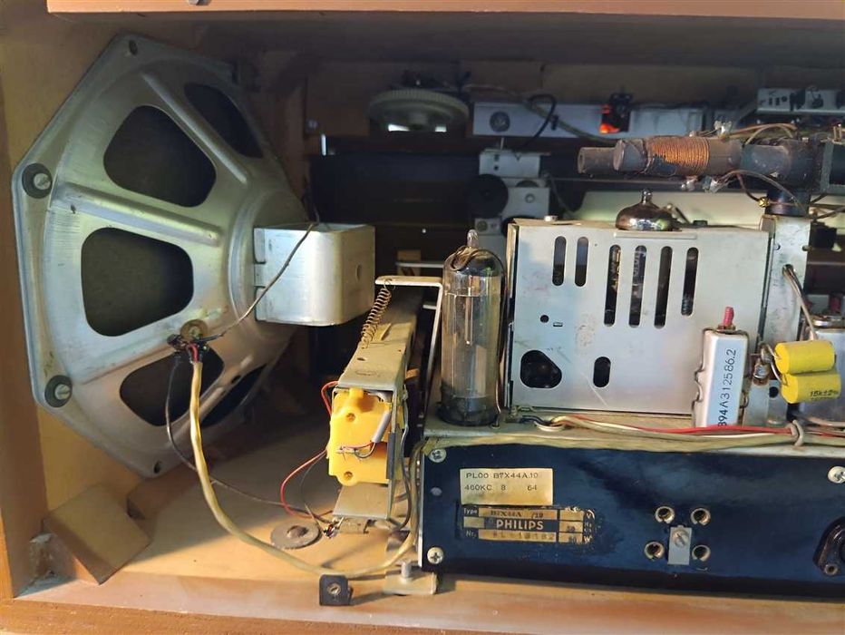 Radio lampowe Philips B7X44A /19 stereo