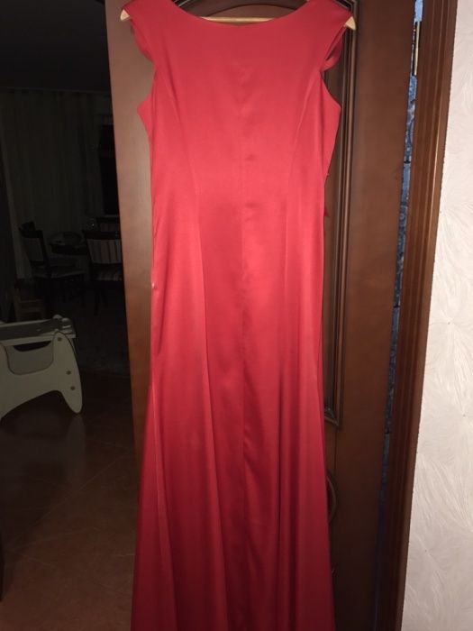 Продам платье нарядное