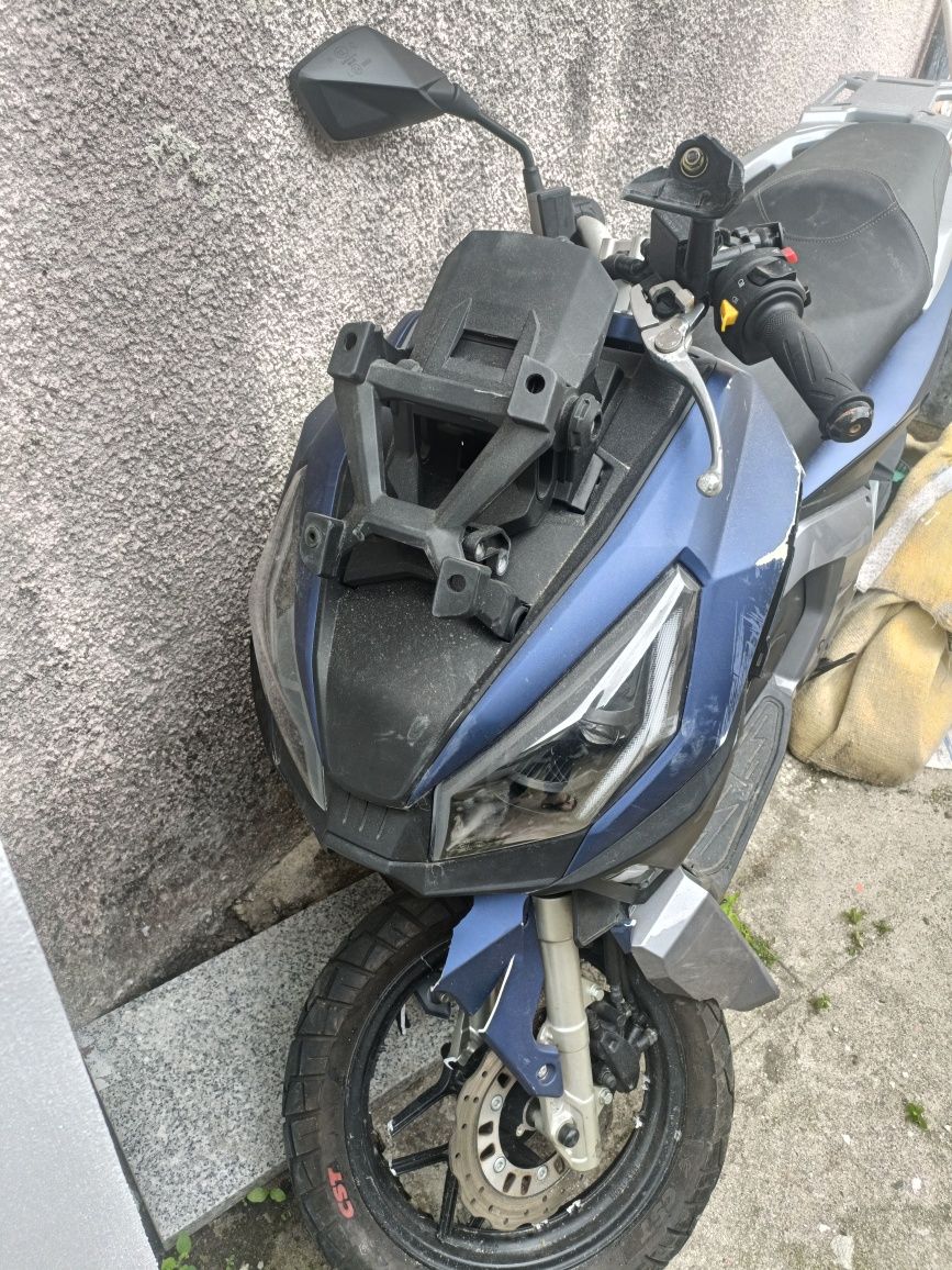 Mit 125 adv para peças acidentada