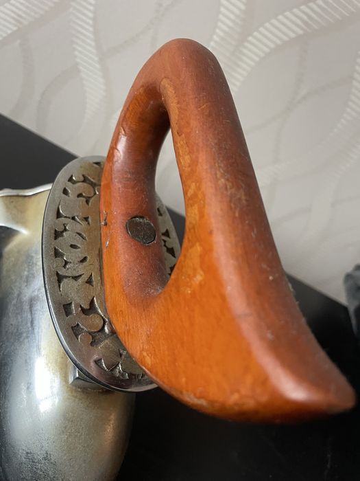 Stare zabytkowe ŻELAZKO Z DUSZĄ z XVIII wieku Poznań