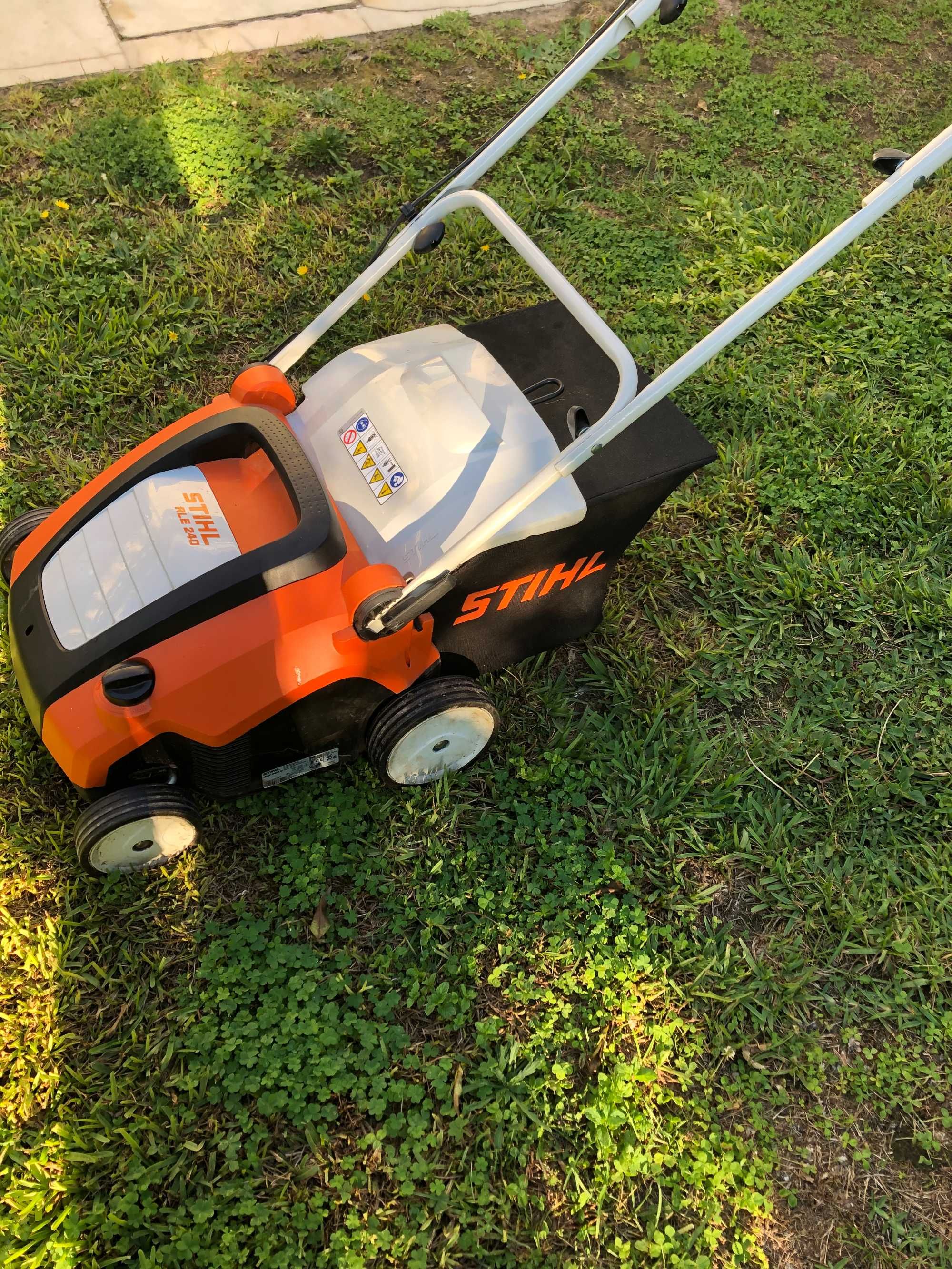 Escarificador STIHL RLE 240