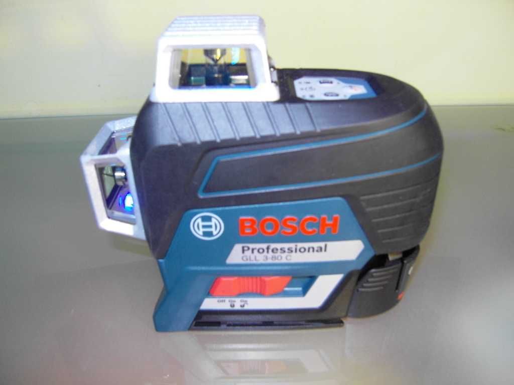 Laser liniowy krzyżowy Bosch GLL 3-80 C