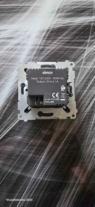 Ładowarka USB Simon 54