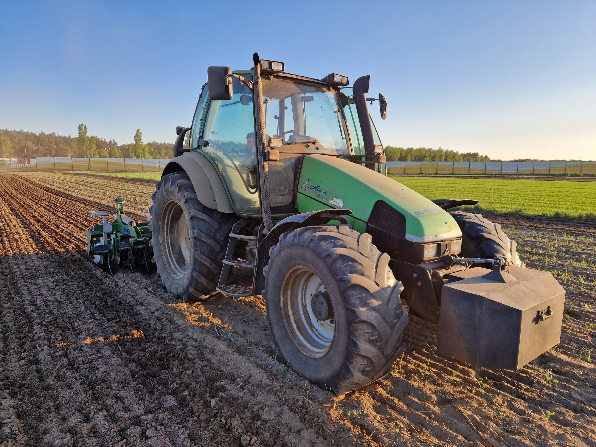 Deutz Fahr Agrotron 6.15