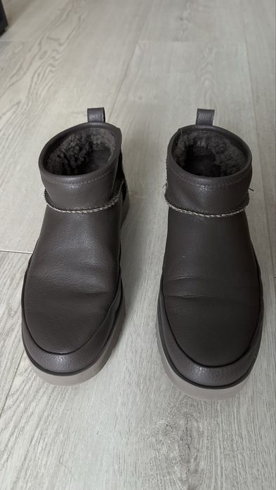 UGG напівчоботи