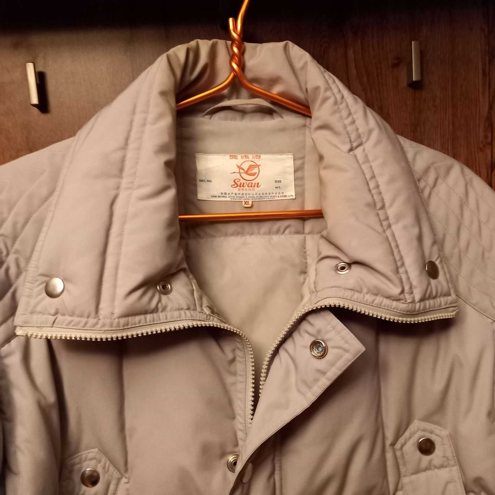 Фирменное мужское новое пальто 52 р, легкое, теплое