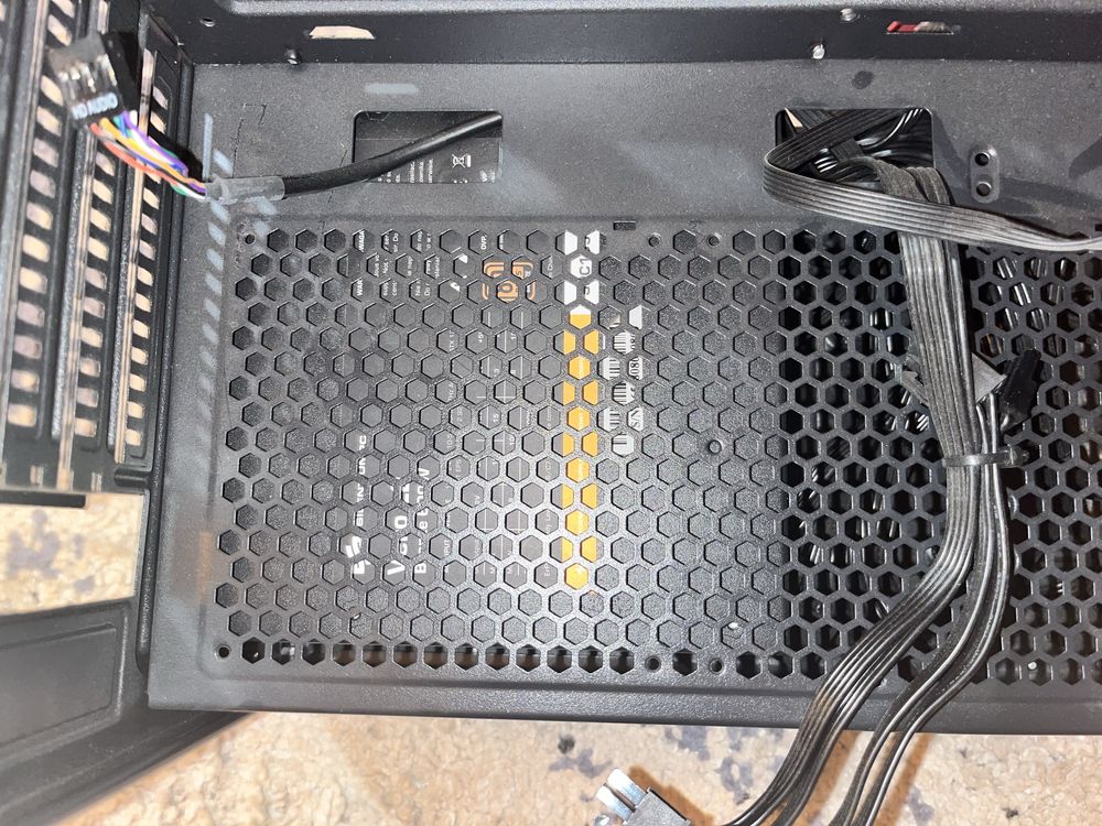 Obudowa SilentiumPc Ventum VT2 EVO ARGB + zasilacz SilentiumPc Vero L2